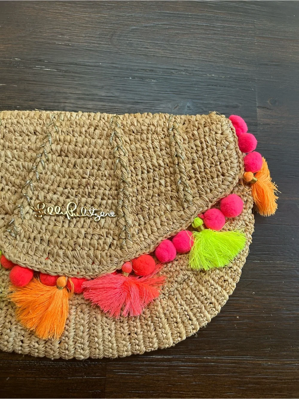 Lilly Pulitzer Straw Claim she’ll clutch with neon trim - Picture 3 of 9